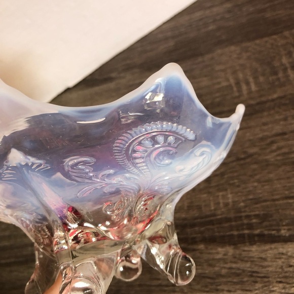 Antique Northwood Inverted Fan and Feather Footed Card Receiver Bowl - Picture 5 of 10